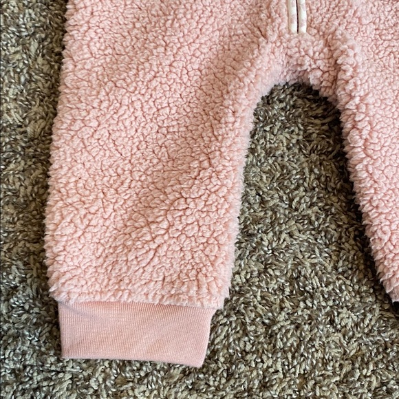 Carter’s Baby Girl Winter Sleeper Bundle 6 Months - Picture 6 of 10